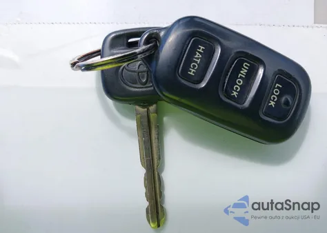 2004 Toyota Matrix Xr из США, поврежденный, VIN 2T1KR38E44C197606